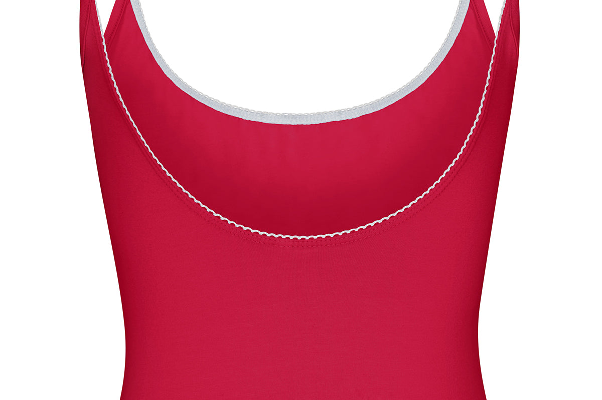 SCOOP BACK CAMI IN CHERRY