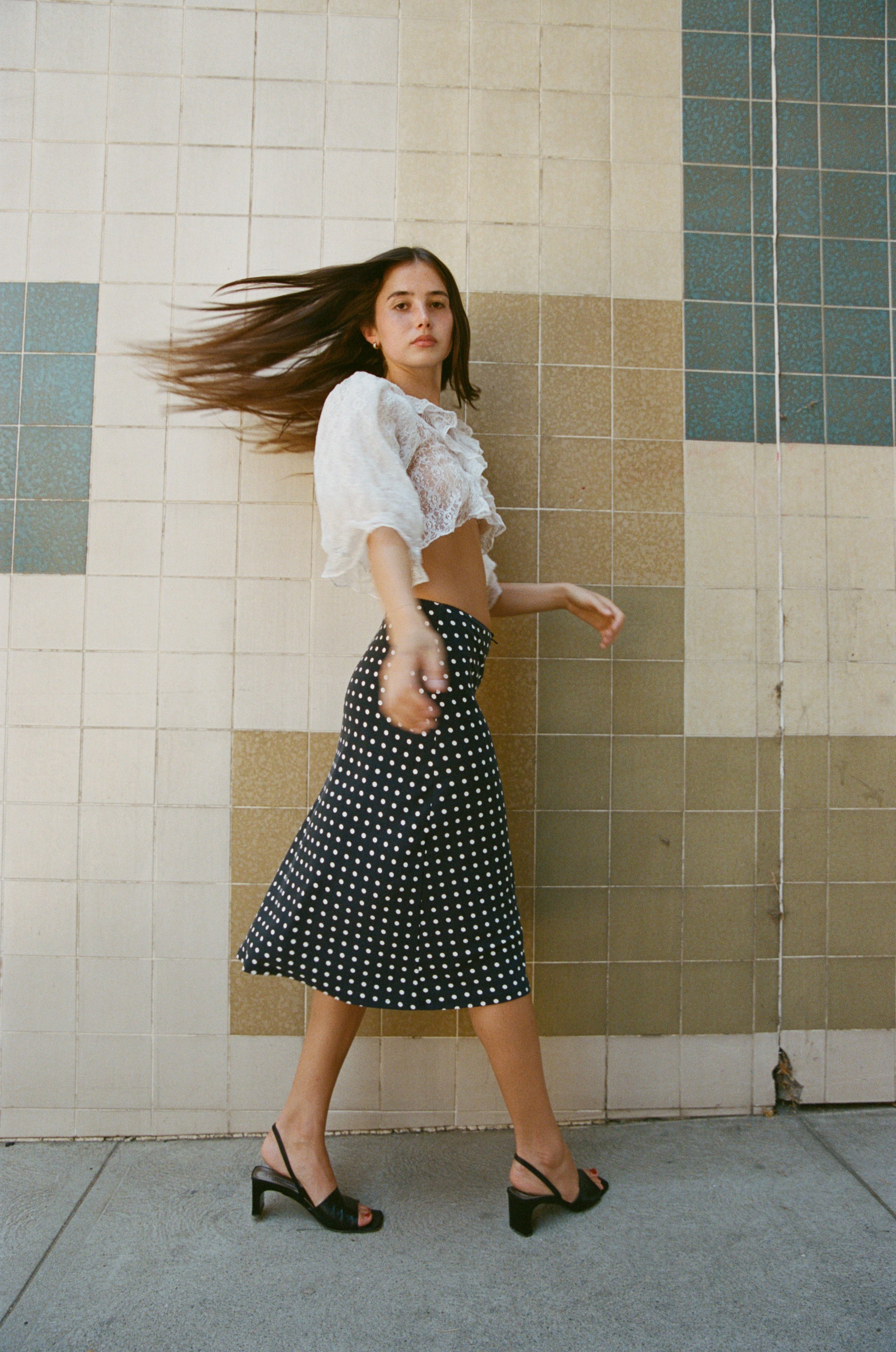 BIAS MIDI SLIP SKIRT IN DOMINO DOT