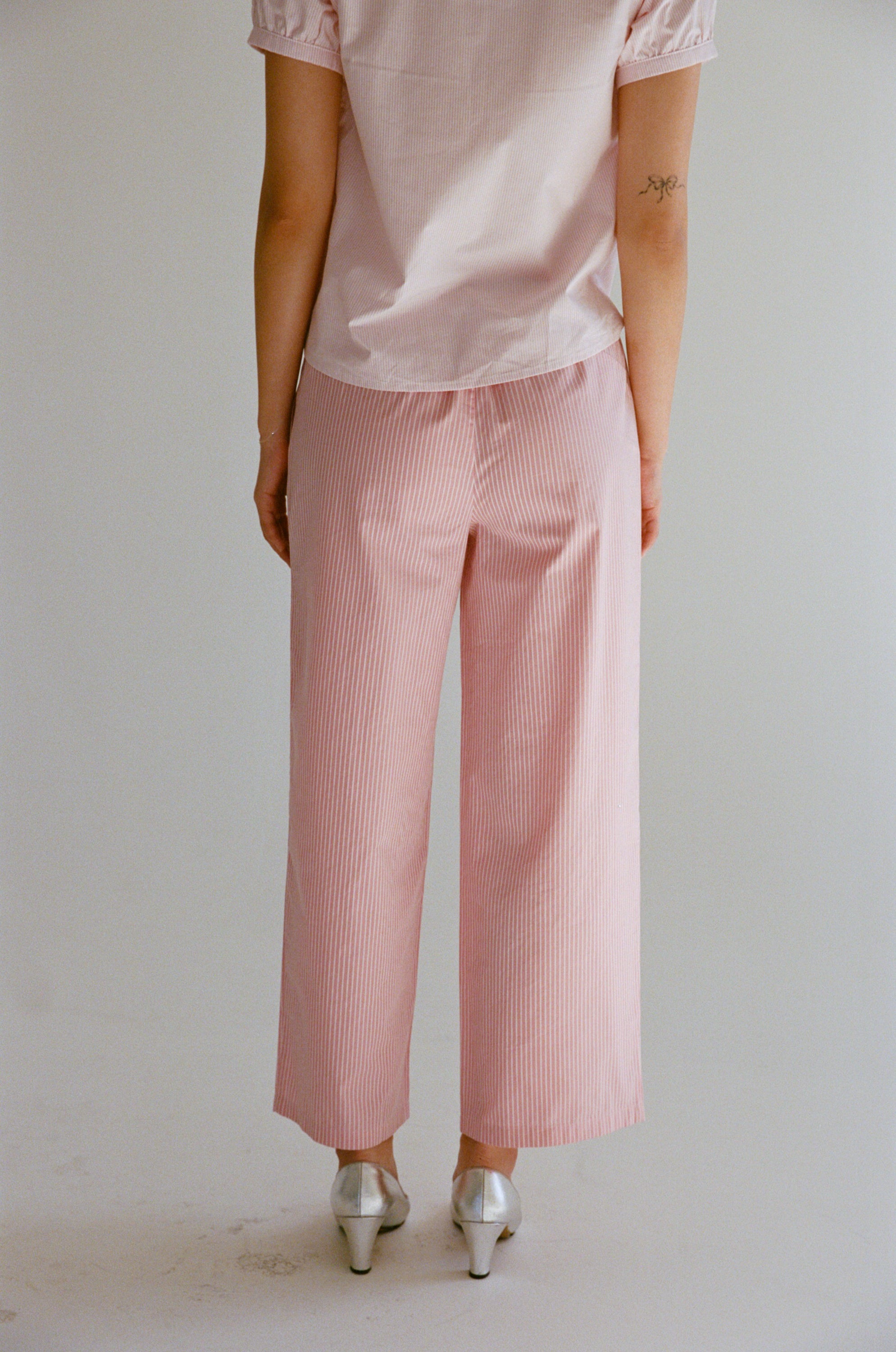 DREAM JOGGER IN PEONY STRIPE