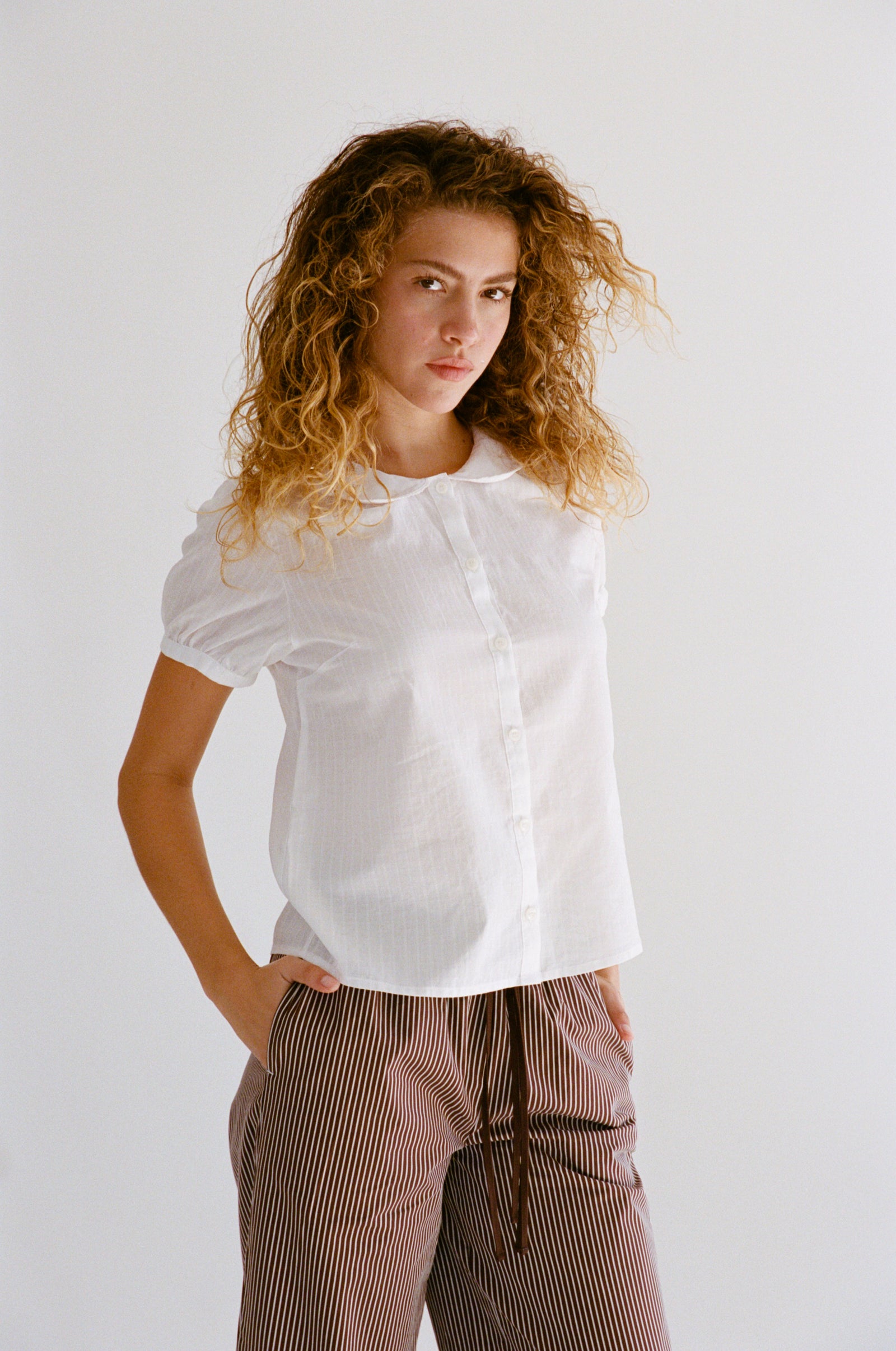 PUFF SLEEVE BUTTON DOWN IN CLOUD DOBBY