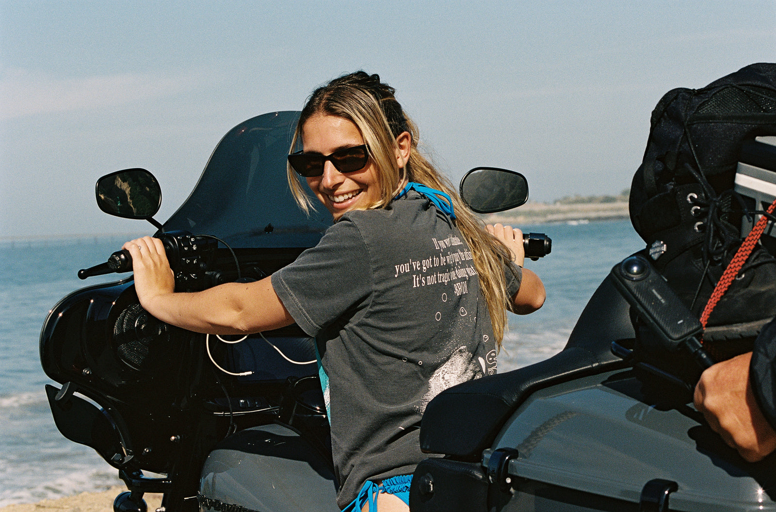 POINT BREAK T-SHIRT IN PEPPER