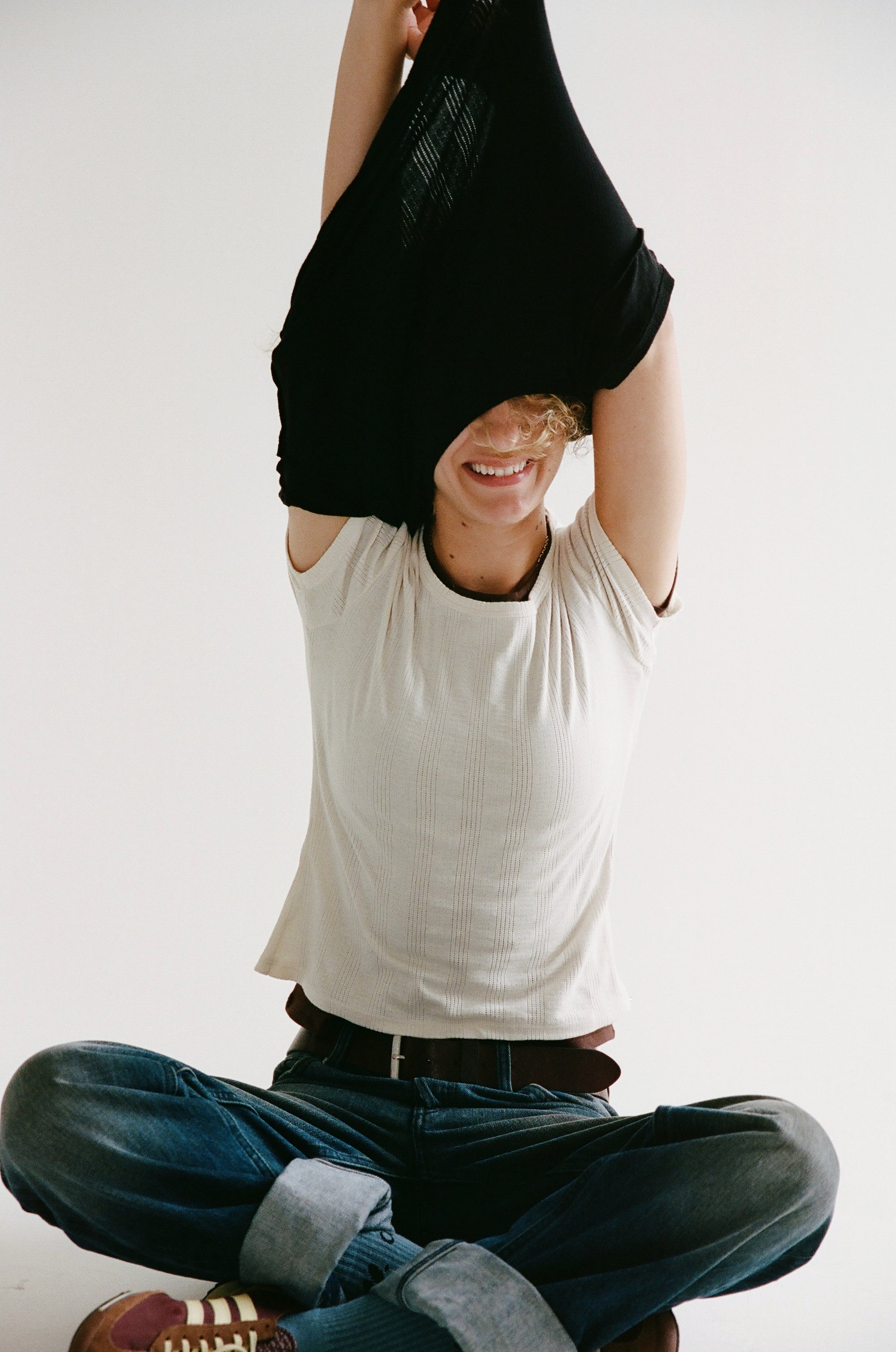 PERFECT T-SHIRT IN ONYX POINTELLE