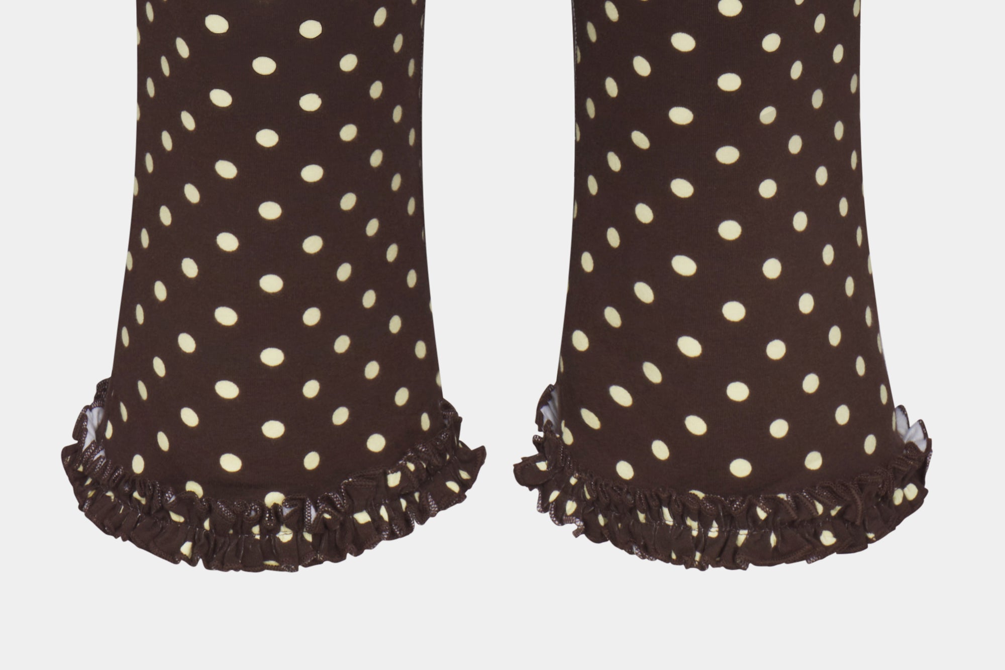 RUFFLE CAPRI IN ESPRESSO DOT