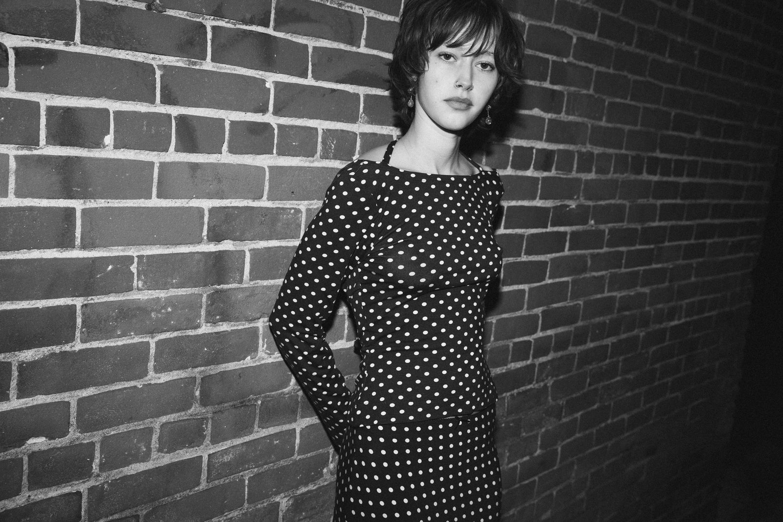 COWL BACK LONG SLEEVE IN DOMINO DOT