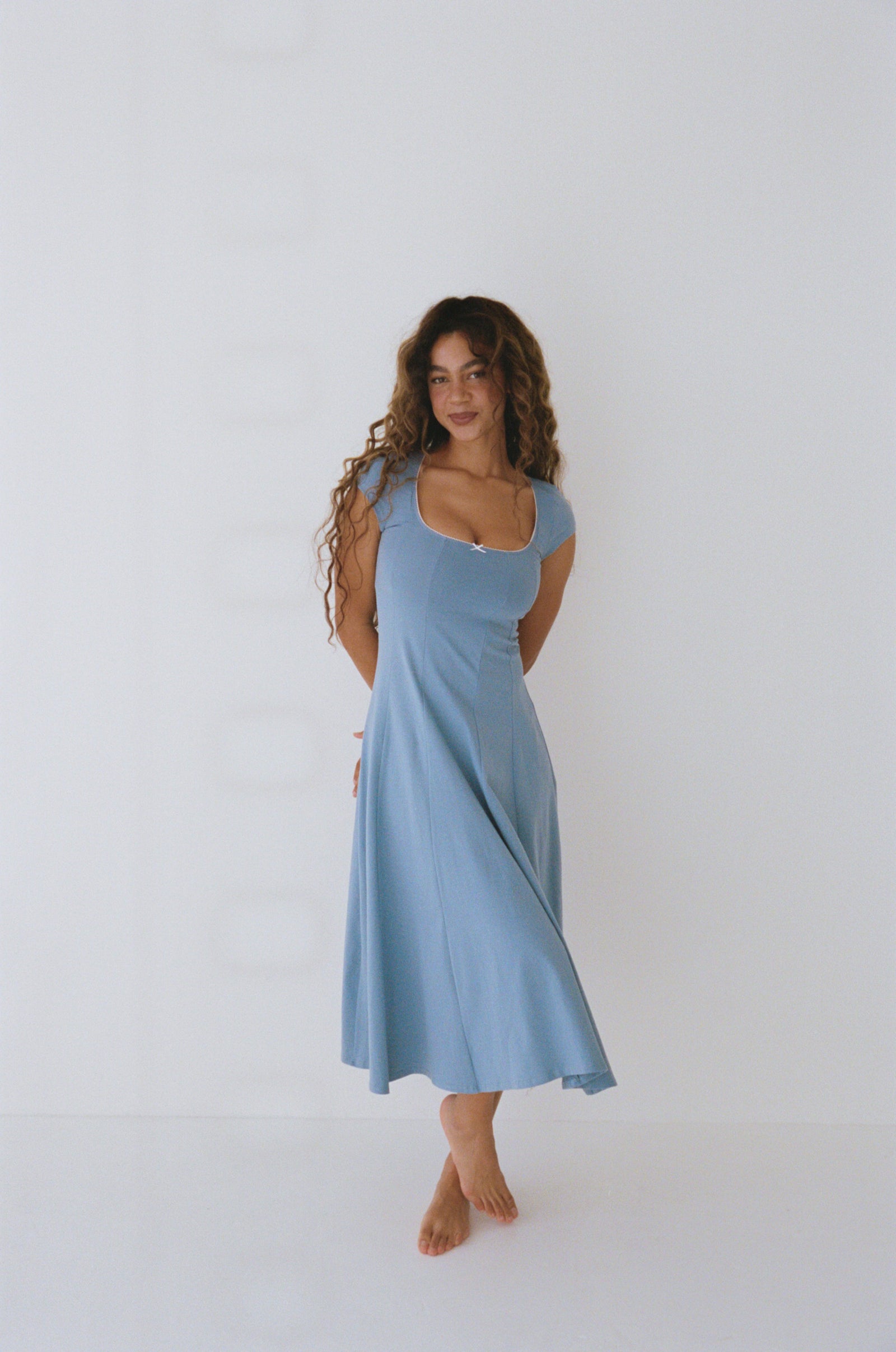 DREAM DRESS IN OCEAN