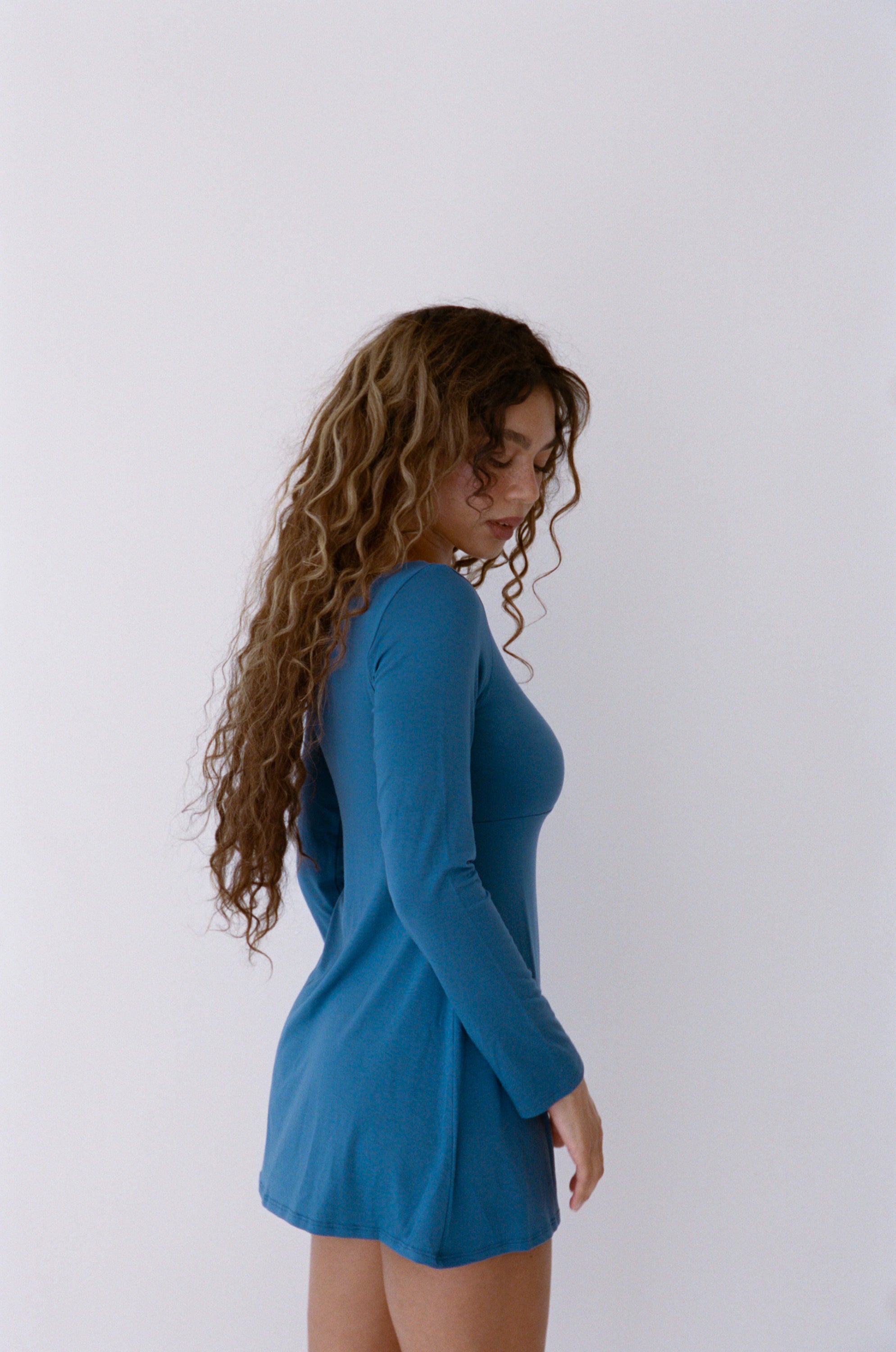 BOATNECK DRESS IN LAZULI