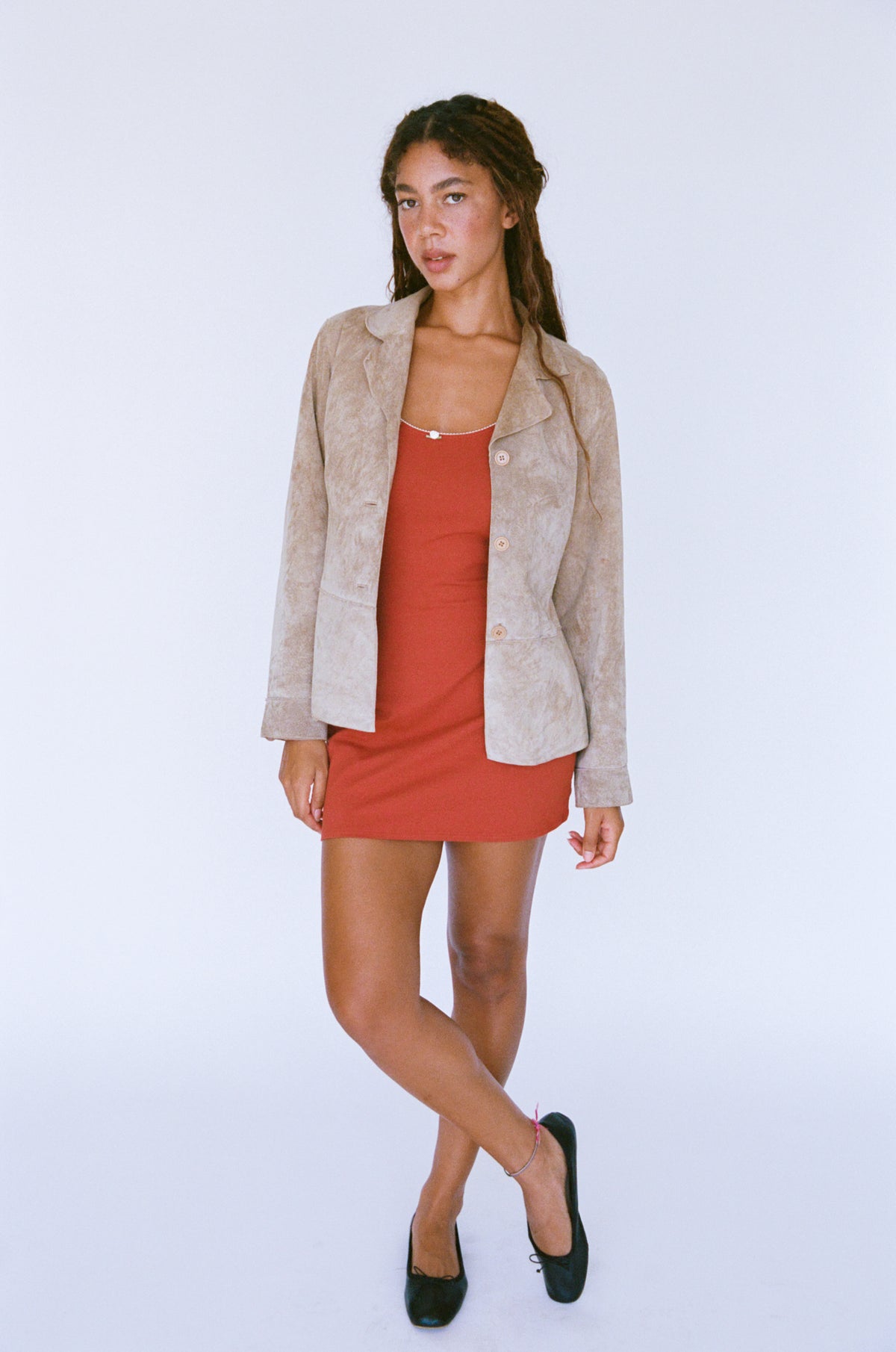 SCOOP BACK CAMI DRESS IN OCHRE