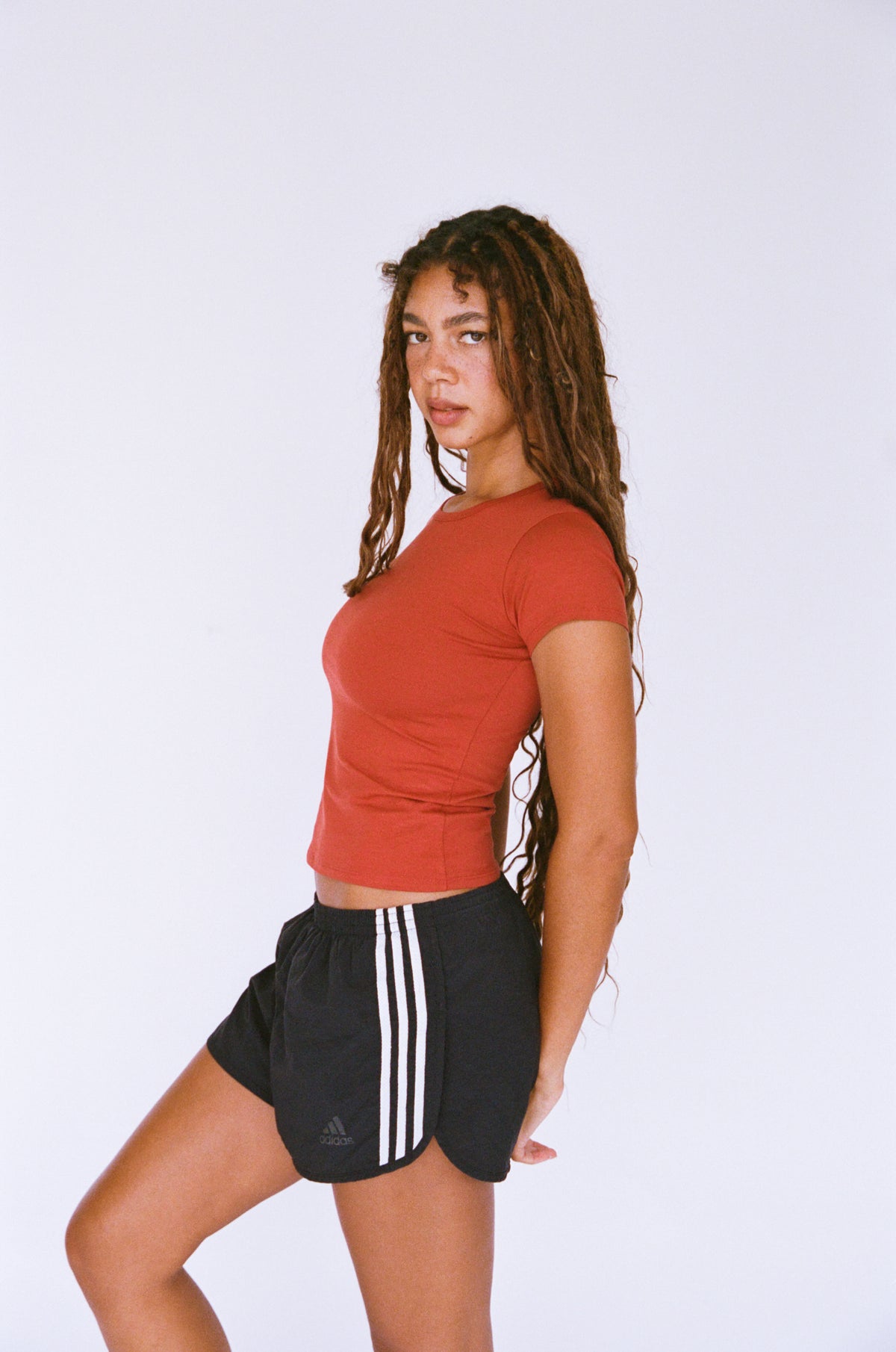 PERFECT T-SHIRT IN OCHRE
