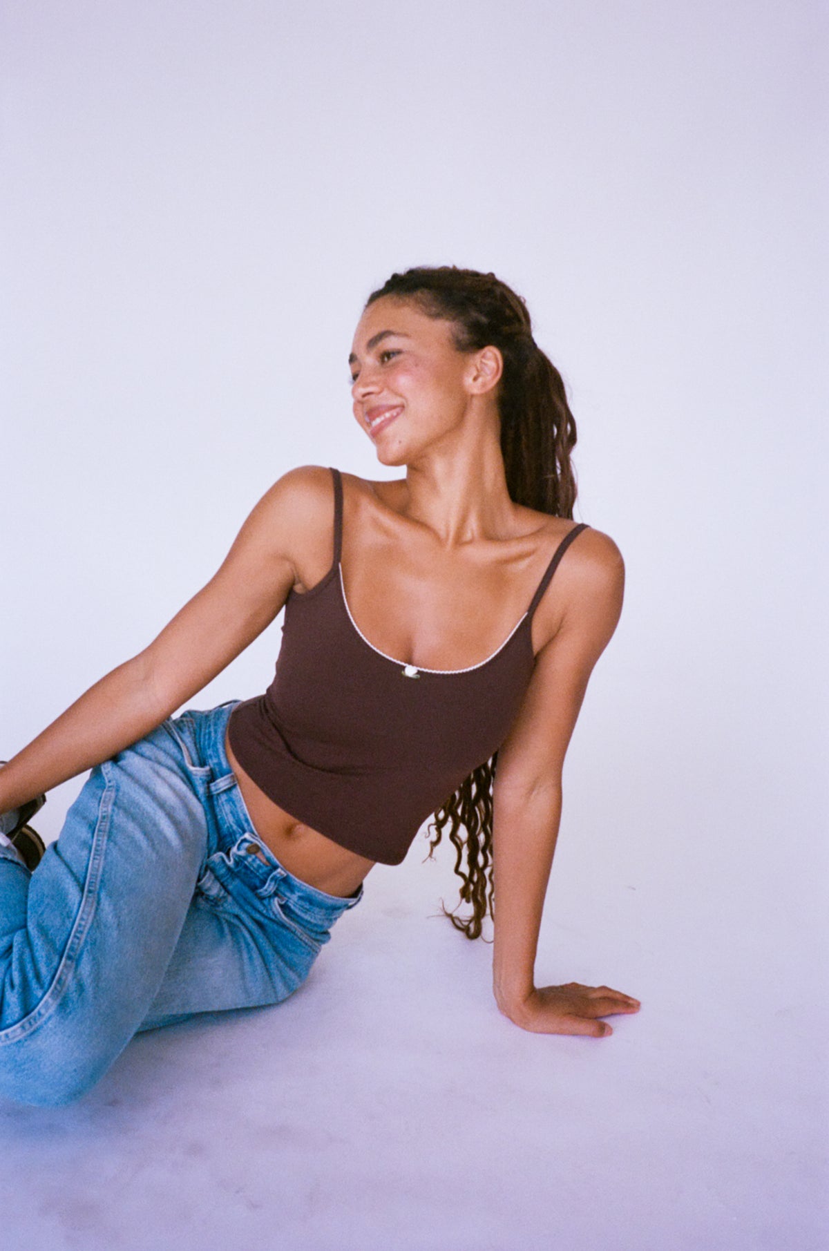 SCOOP BACK CAMI IN MOCHA