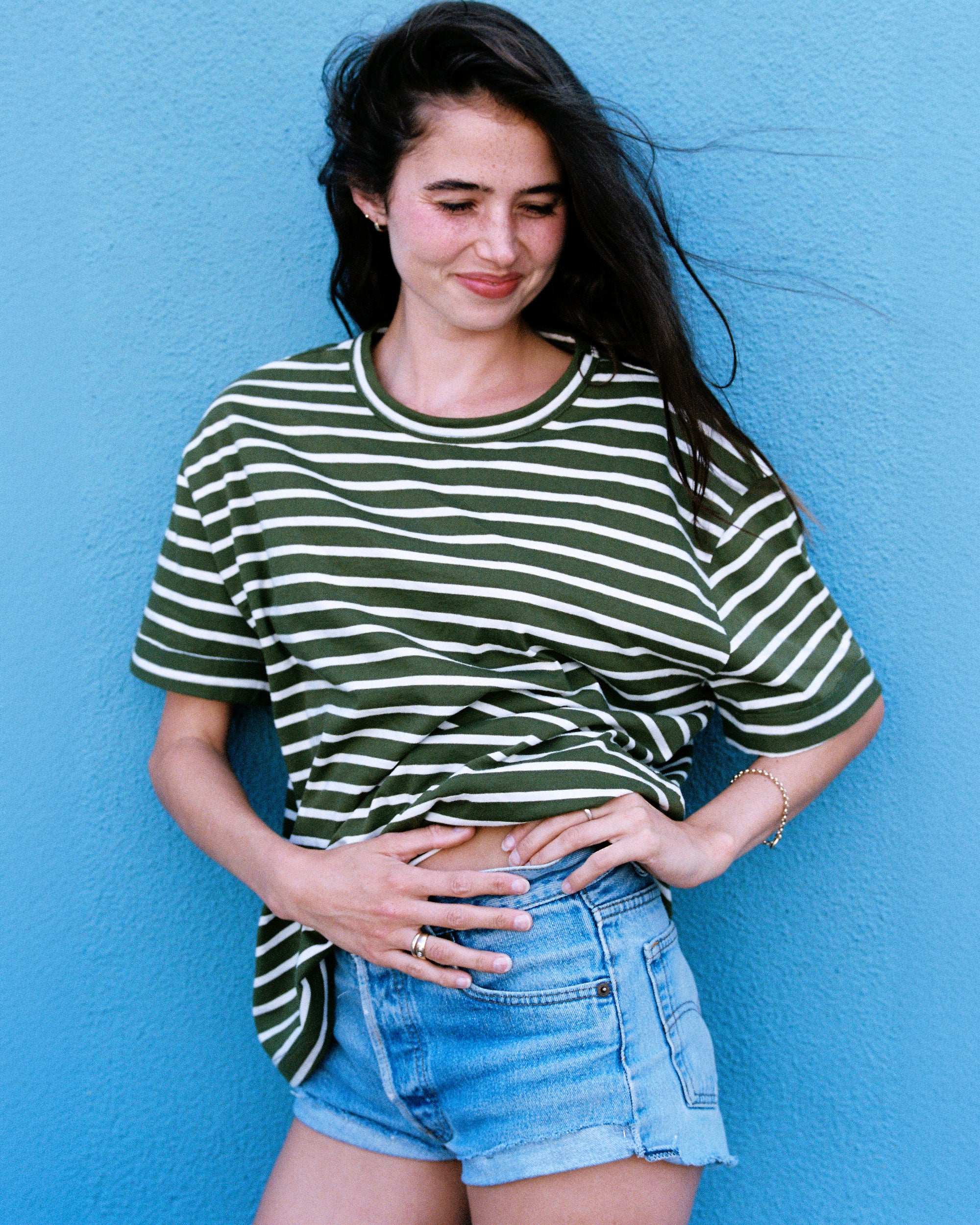 OVERSIZED BOIFRIEND T-SHIRT IN OLIVE STRIPE