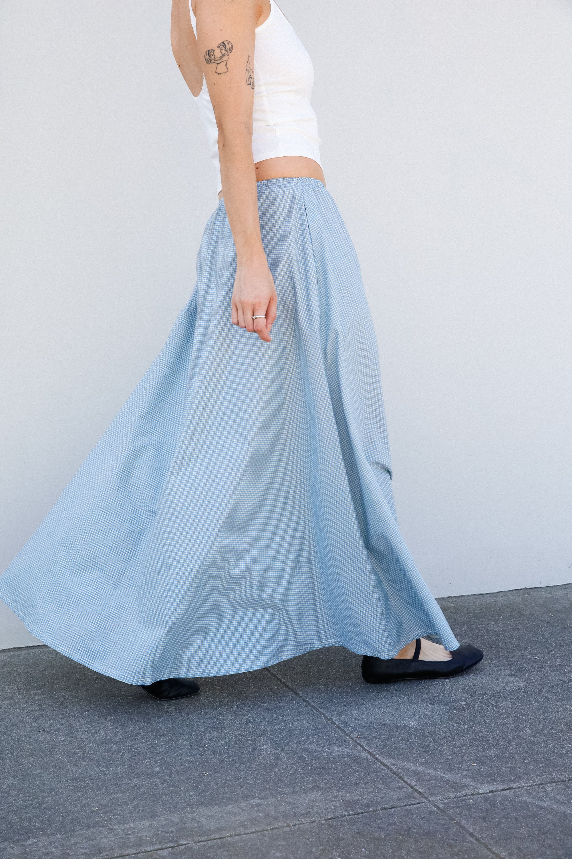 DREAM SKIRT IN CAPRI