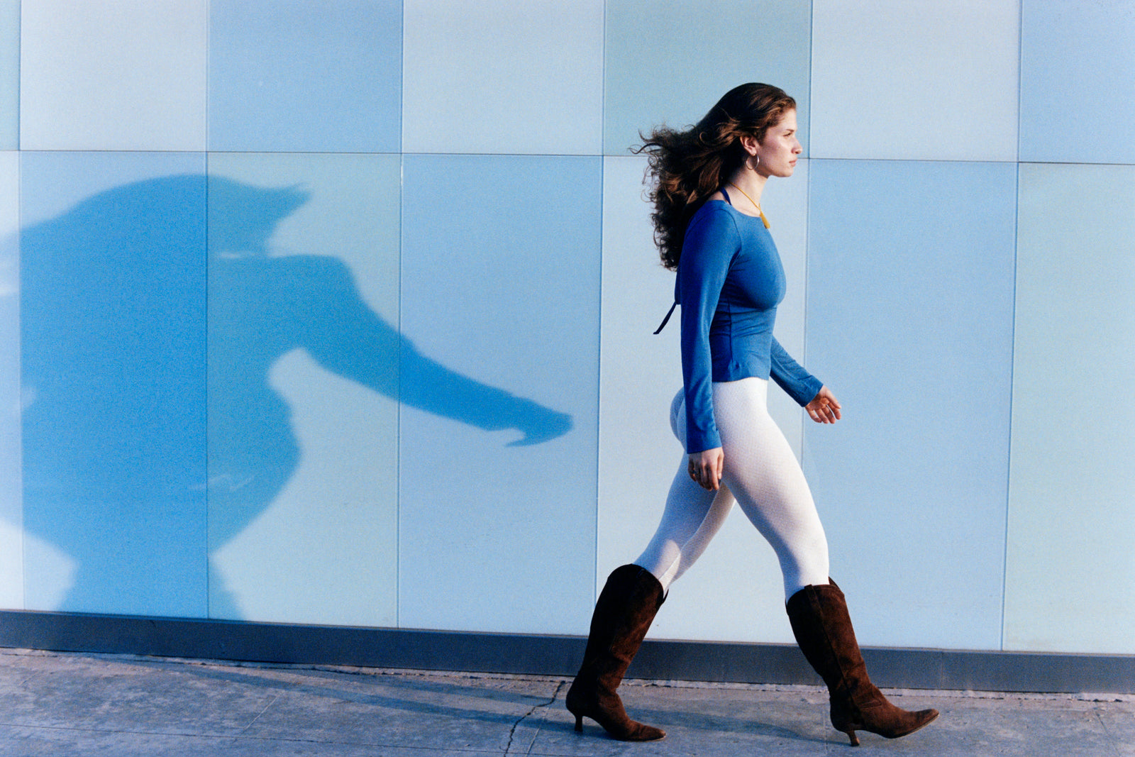 COWL BACK LONG SLEEVE IN LAZULI