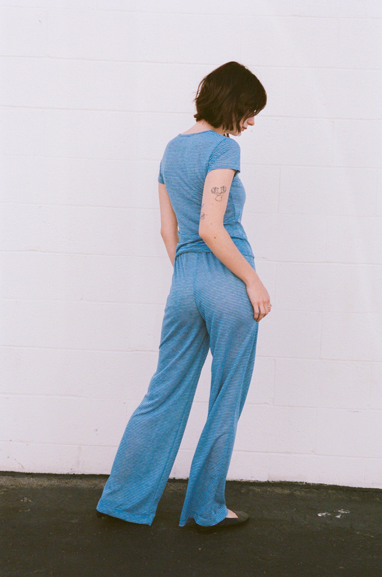 DRAWSTRING PANT IN RASPBERRY