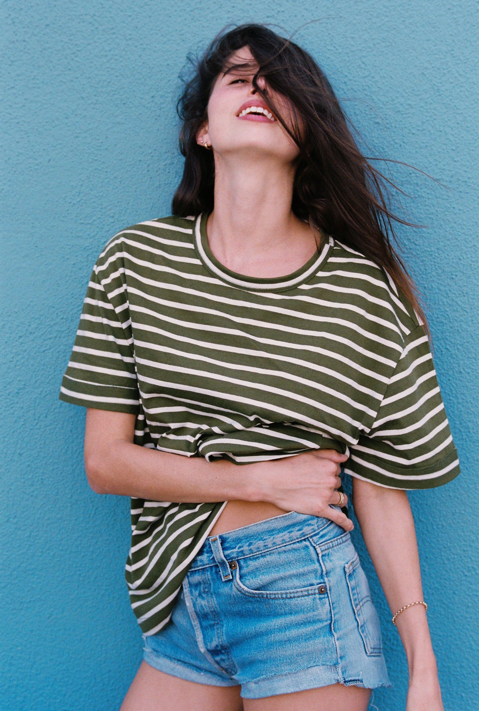 OVERSIZED BOIFRIEND T-SHIRT IN OLIVE STRIPE
