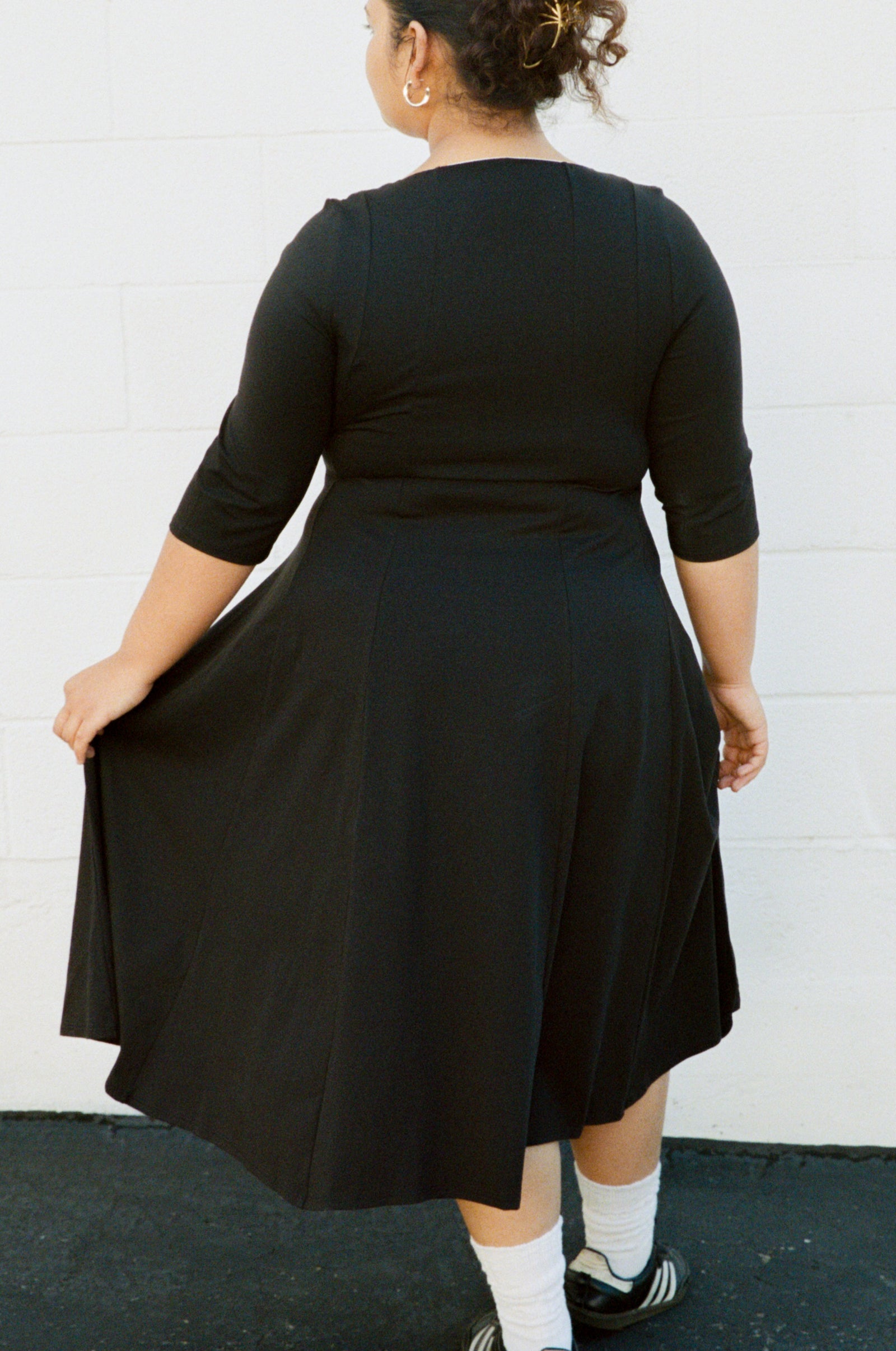 DREAM DRESS 3/4 SLEEVE IN ONYX