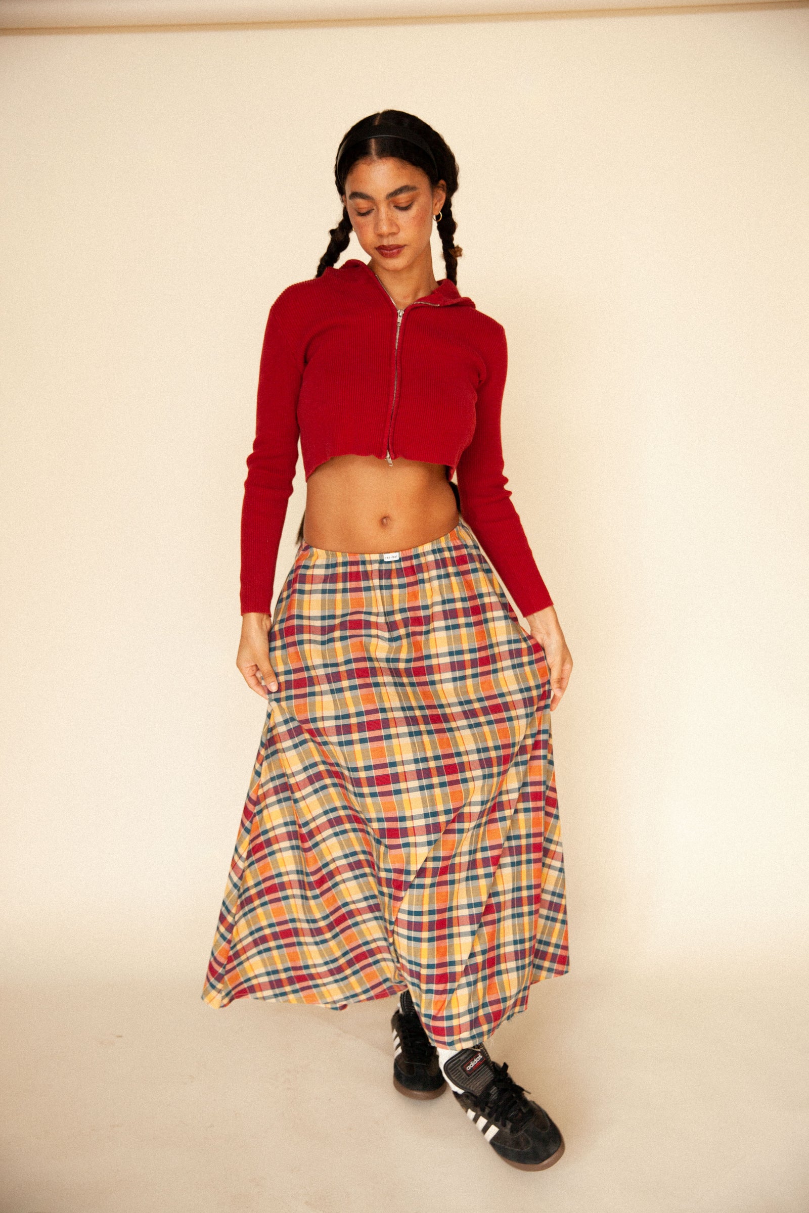 DREAM SKIRT IN CRIMSON TARTAN