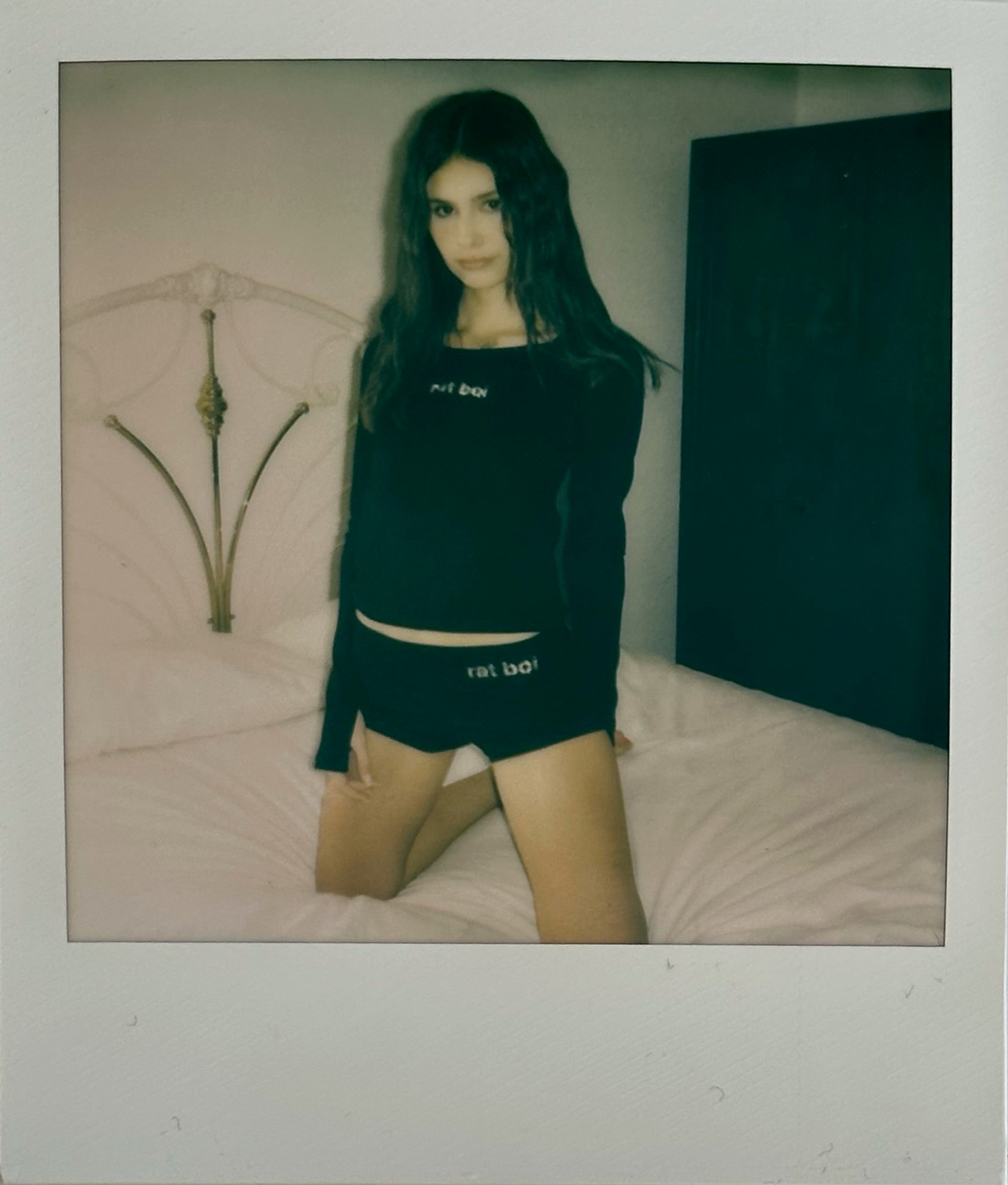 LONG SLEEVE LOUNGE TOP IN ONYX RHINESTONE