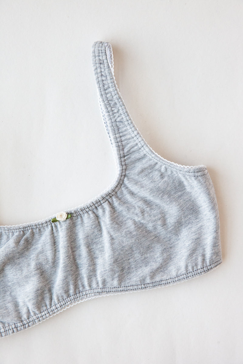 SCOOP BACK BRA IN HEATHER GREY
