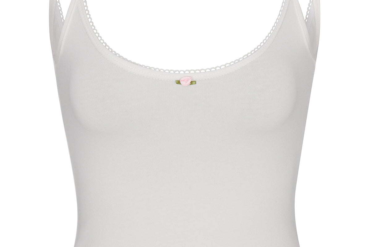 Buy KIWI RATA Camisoles for Women with Built in Bra, Summer Sleeveless  Shirt Casual, Padded Bra Women cami, Wide Straps Tank Top for Yoga 2 Pack  Dark Black White S at