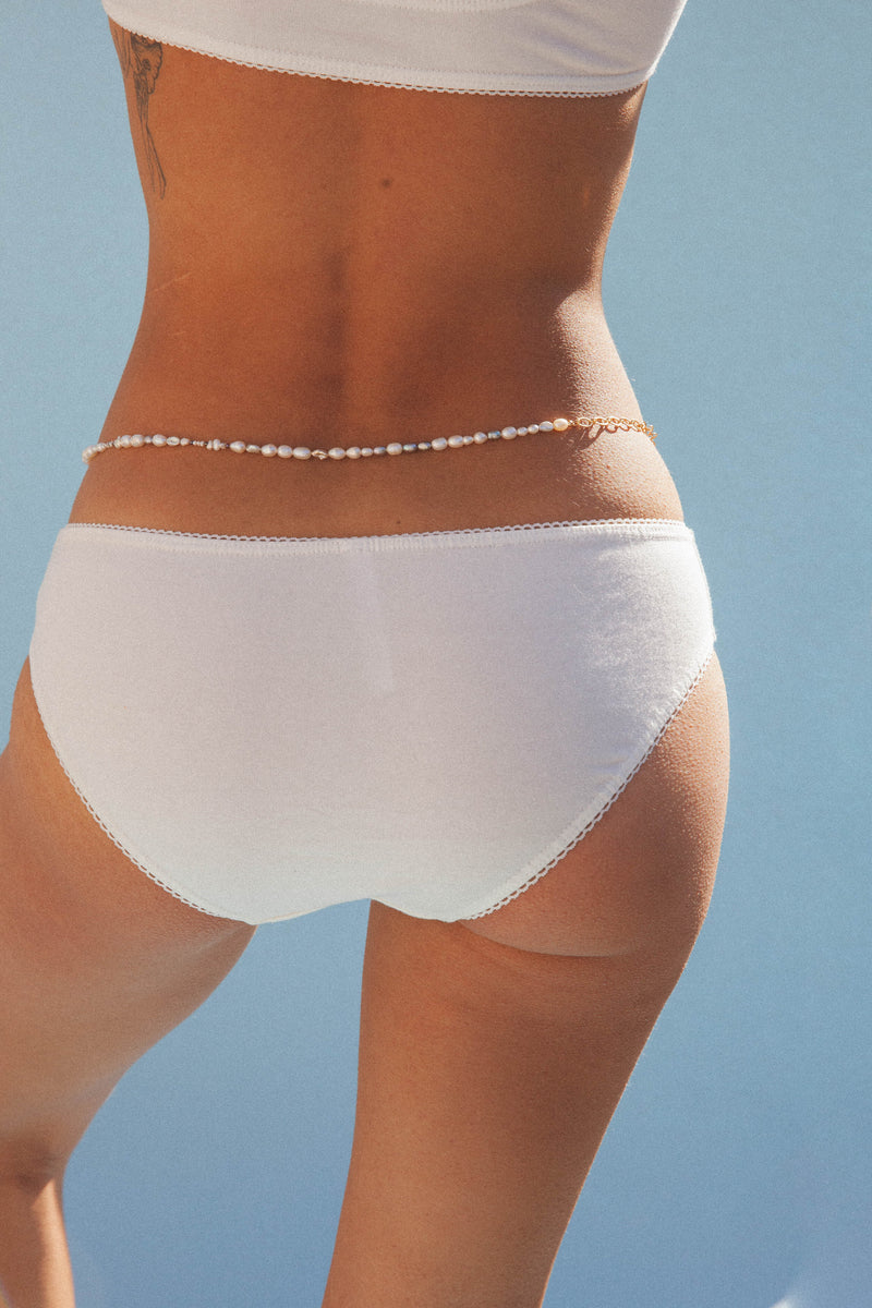 ORGANIC LOW RISE UNDIES IN CLOUD