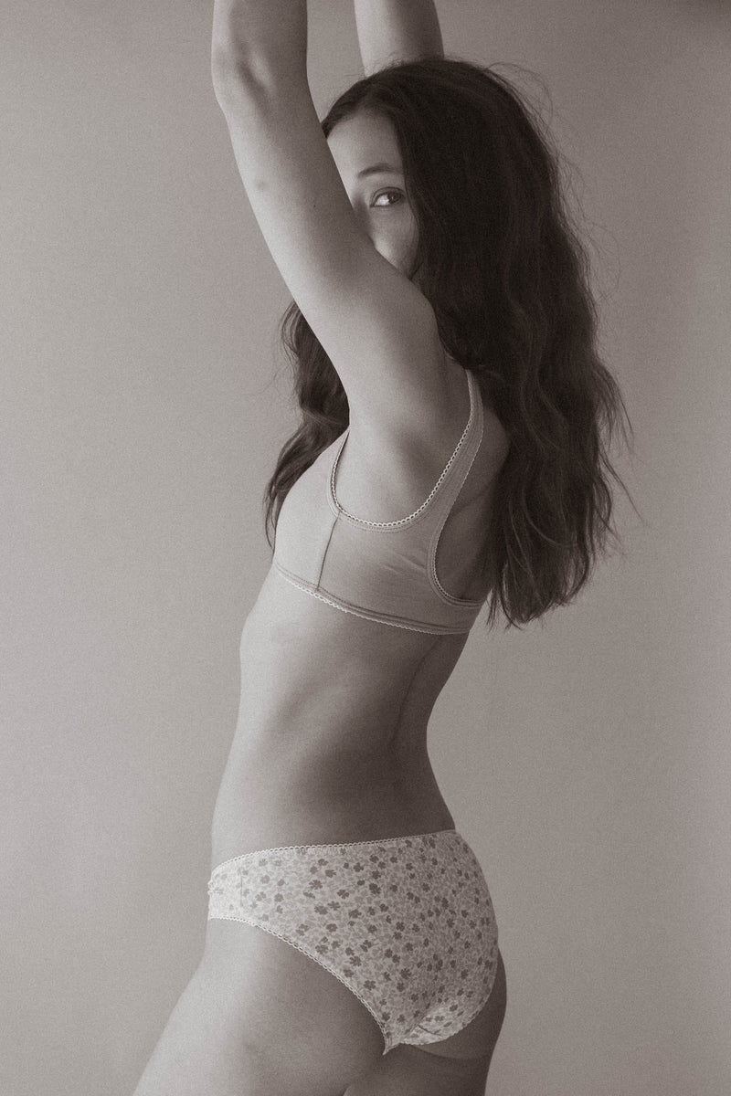 LOW RISE UNDIES IN MORNING GLORY